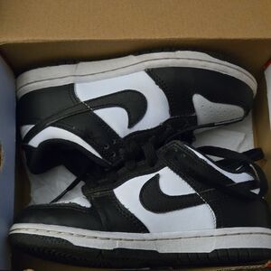 Nike Kids Black and White Sneakers